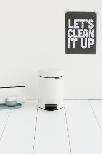 Brabantia Newicon Pedal bin, 3 litre, plastic bucket - White