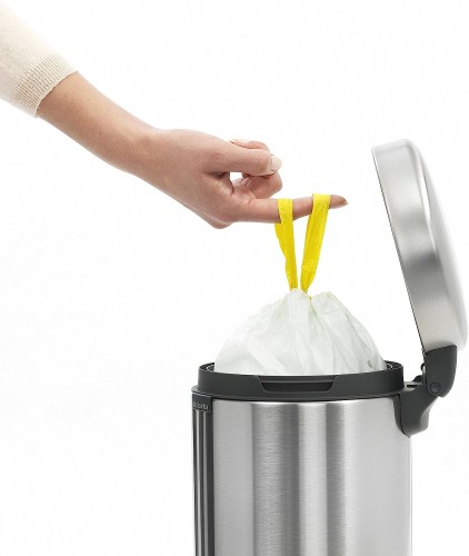 Brabantia Newicon Pedal bin, 3 litre, plastic bucket - Matt Steel
