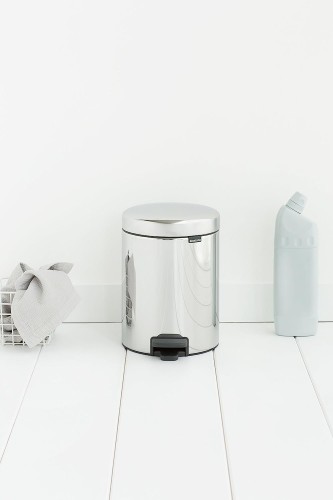 Brabantia Newicon Pedal bin, 5 litre, plastic bucket - Brilliant Steel