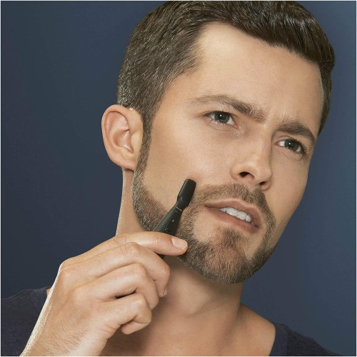 Braun precsion trimmer, Two trimming combs, Trim Exact Lengths, Groomed Look