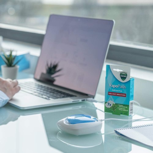 Vicks Portable Waterless Diffuser, Quick, Waterless, Compact, Silent, 4 hrs Vapo