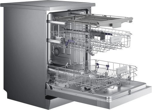 Samsung 7 programmes 14 place settings Free standing Dishwasher, Silver - DW60M6...