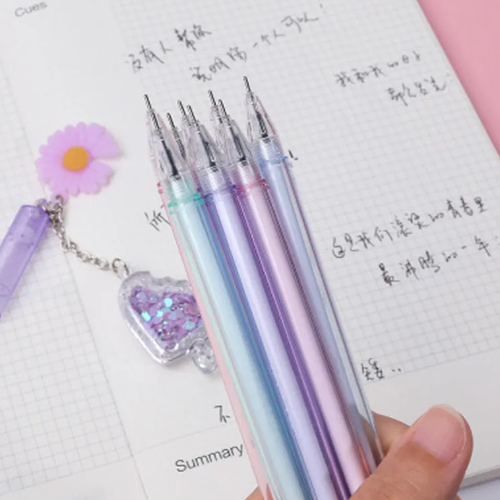 Daisy pendant Gel Pen