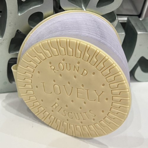 Biscuit Chocolate Kawaii Journal Rounded whole - Pink Chocolate, White Chocolate