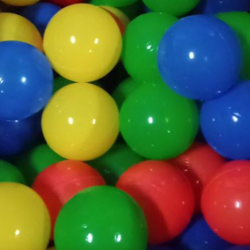 Ching Ching Butterfly Triangle House with 100pcs Colorful Balls