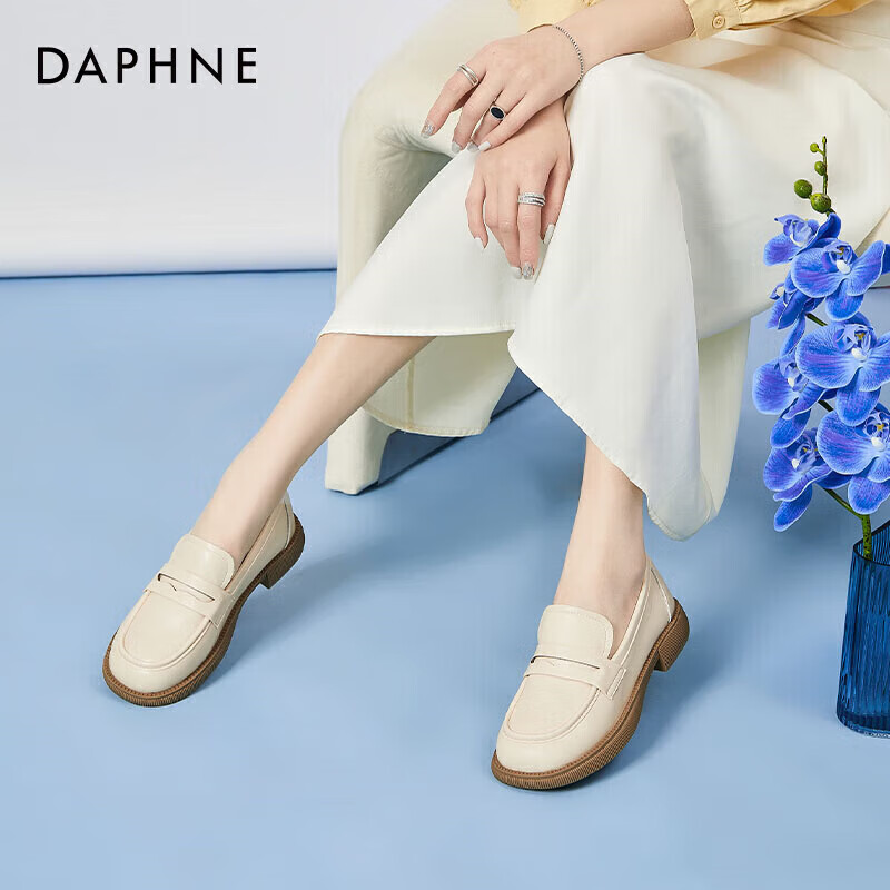 DAPHNE Women's Cowhide Loafers Flat Loafers Slip-on Shoes 422104579 Beige Size 3...