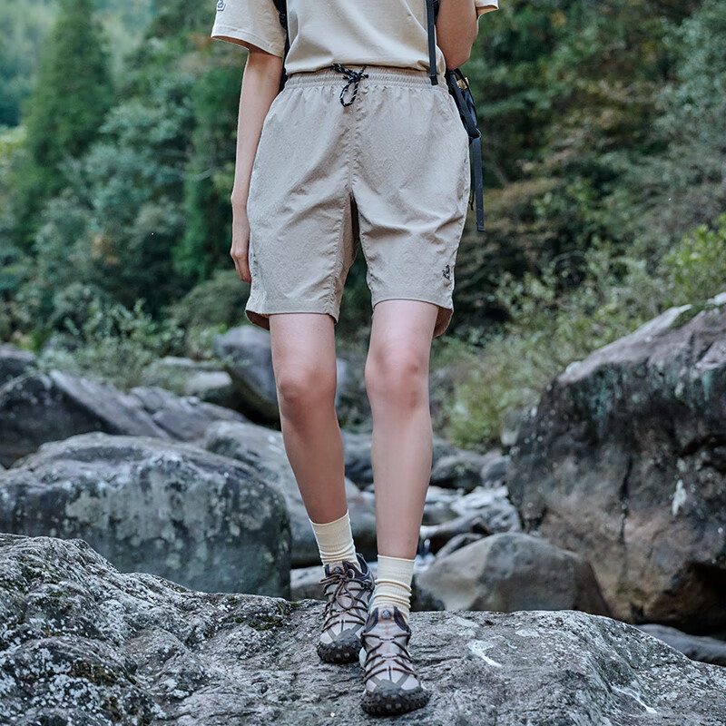 Pelliot [Mountain Series] Outdoor Quick-Dry Shorts, Casual Five-Point Pants for...