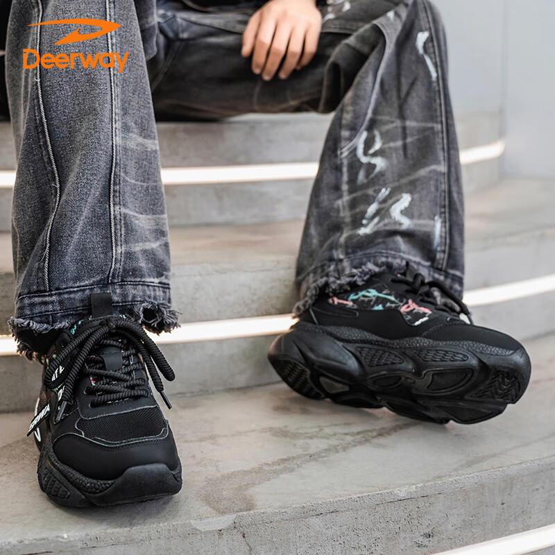 DEERWAY Men's Dad Shoes 2025 Spring/Summer Low-top Black Sneakers