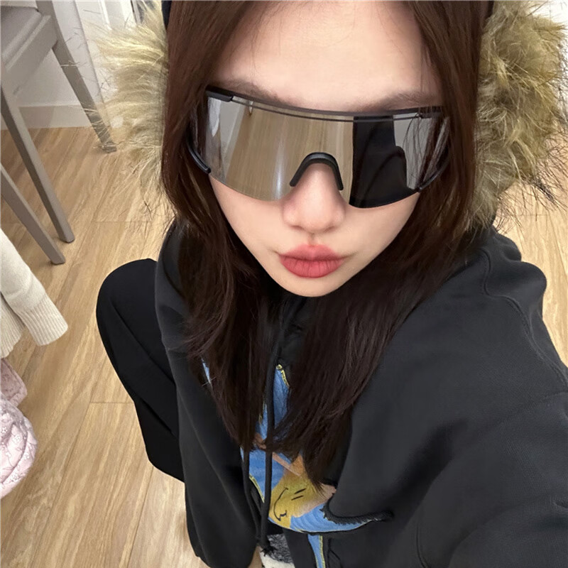 Bowonic Cycling Goggles, Large Frame Sunglasses for Men And Women, Hiking And Mo...