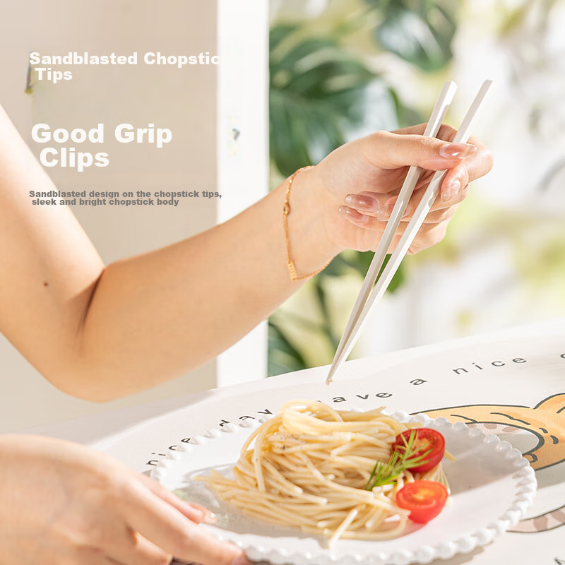 Guangyi Chopsticks for Home Use, Non-Slip, Heat-Resistant, Family Pack, Alloy Ch...