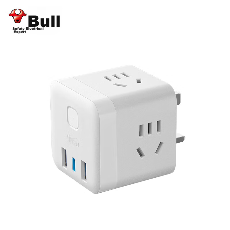 BULL 3-Prong UK Travel Socket Adapter, 20W Fast Charging USB Power Converter, Cu...