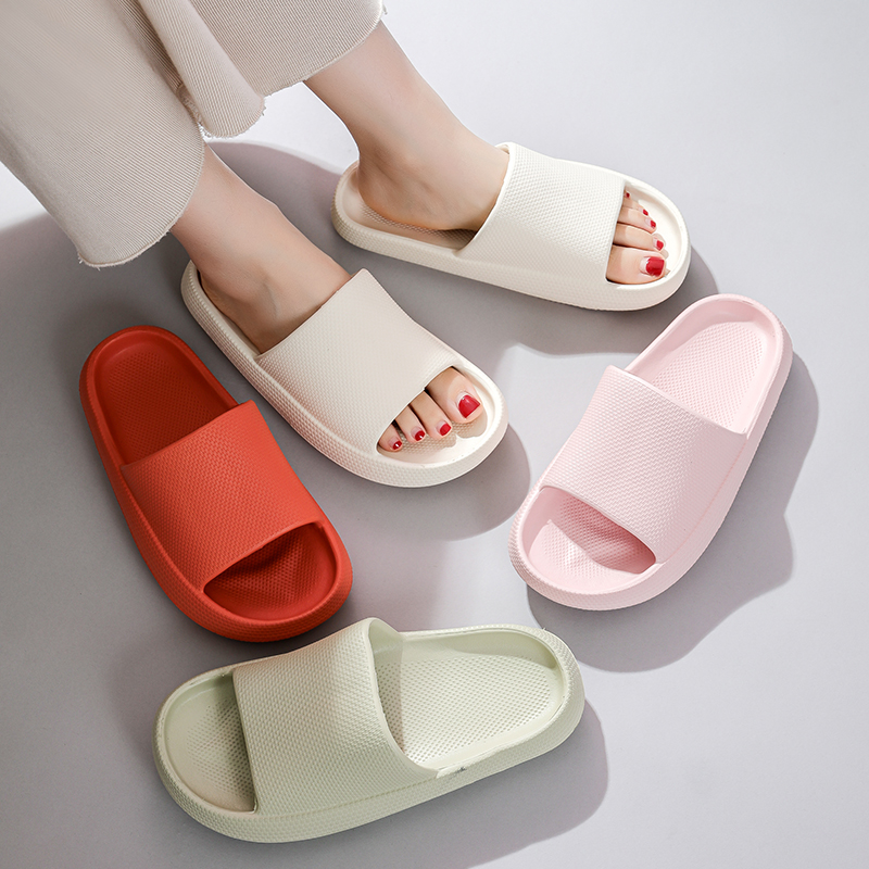 GUOLUOFEI 2024 New Thick-Soled Slippers Men's Couple Home Slippers Stepping on S...