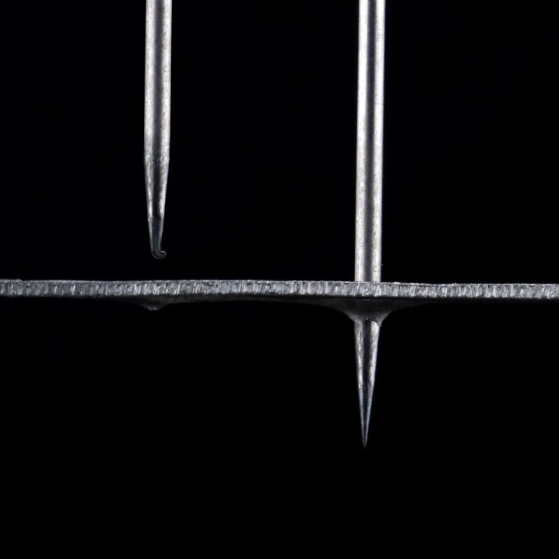 BKK4S Cold Steel Spikes, Large Package, Loose, Golden Sleeves, Barbed And Barble...