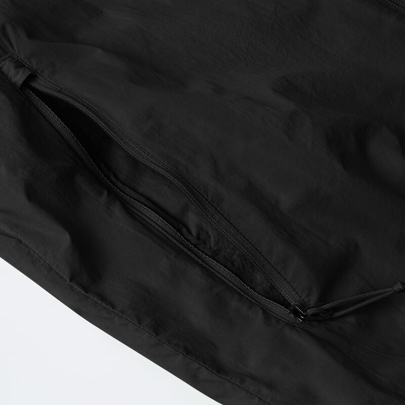 The North Face Men's Outdoor Windproof Sun Protection Jacket 8DFS Black/JK3 L