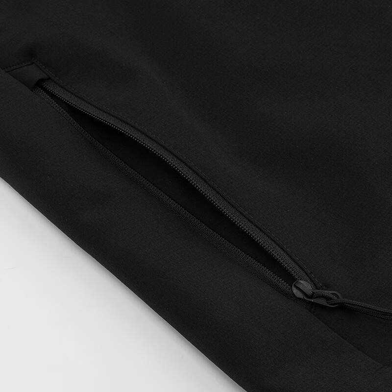 The North Face Men's Softshell Outdoor Windproof Water-repellent Jacket 8AUP Bla...