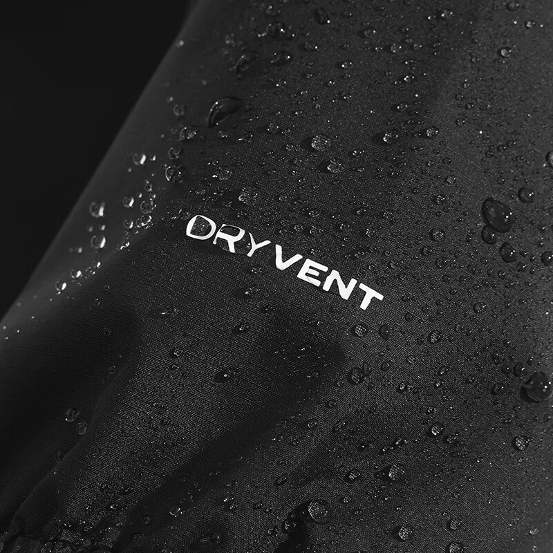 The North Face Men's Outdoor Waterproof and Breathable Jacket 8DRZ Black/4H0 M