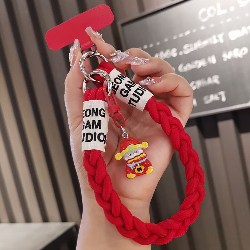 Beiyi Brand Red Phone Lanyard Wrist Short Pendant Hanging Decoration Three-stran...