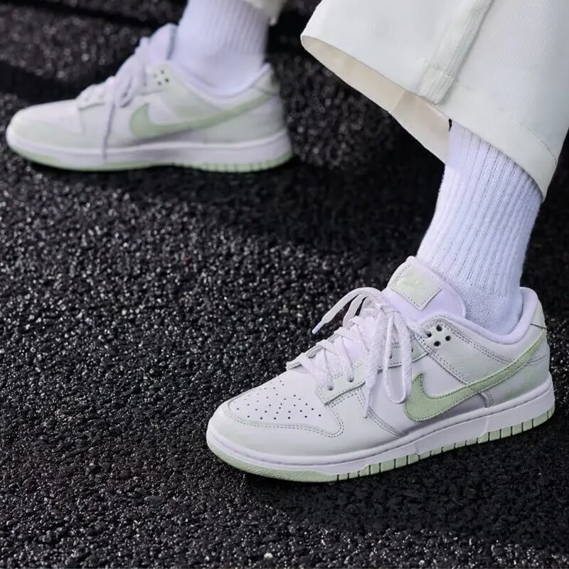 NIKE Women's Casual Shoes DUNK Sports Shoes IB4647-131 White/Green 36.5