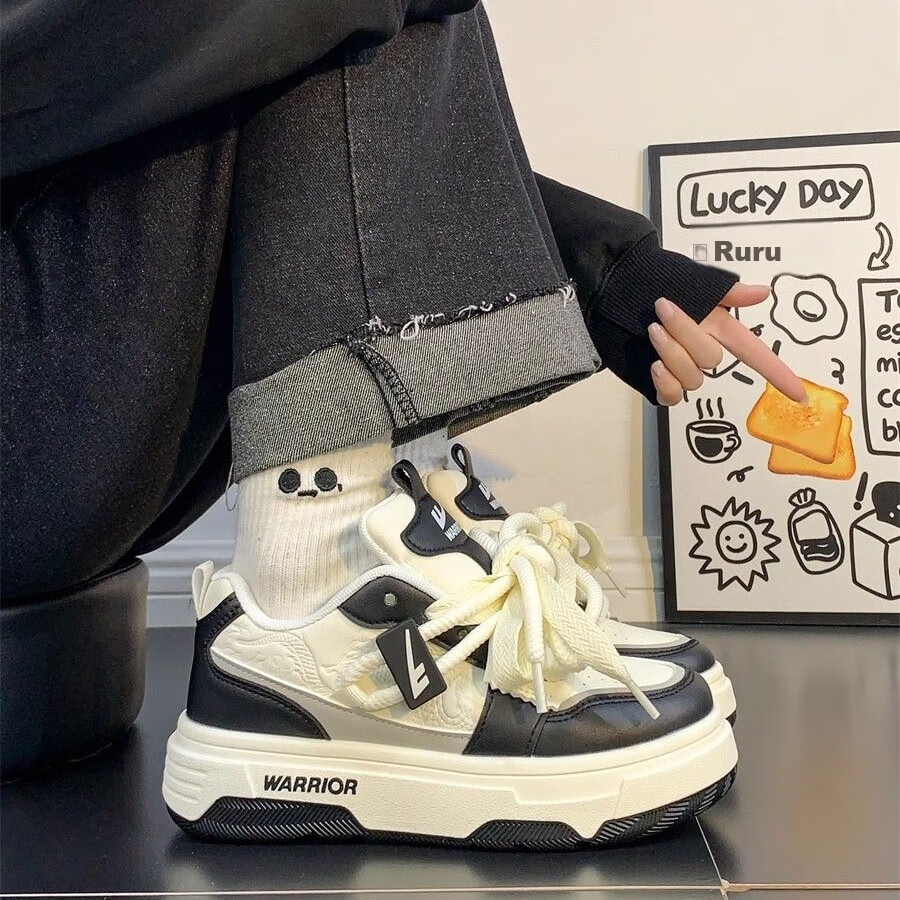 Warrior Women's Thick-soled Sneakers New Year Red Sneakers Fashion Casual Sports...