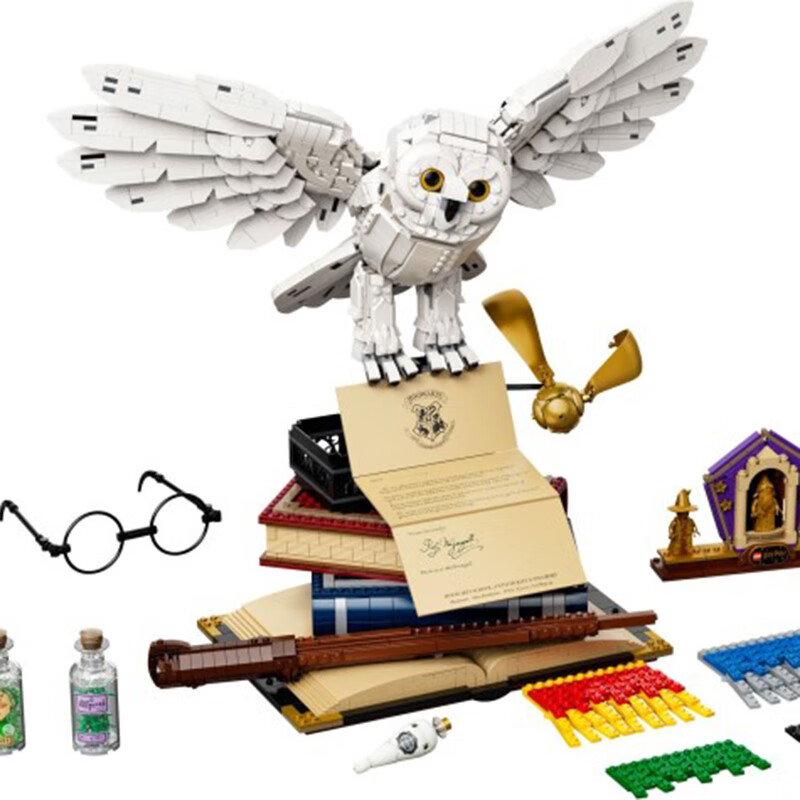 LEGO Harry Potter Hedwig Owl Building Toy Gift 76391 Hogwarts Classic Collection