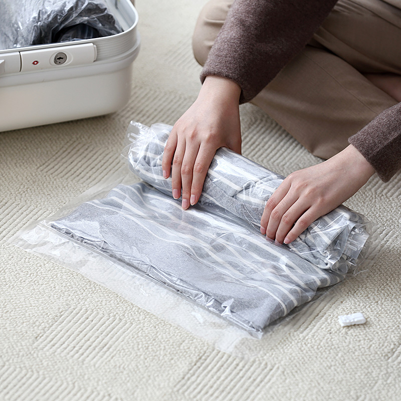 Xinqin Hand-Rolled Vacuum Travel Compression Bags, No Pumping Required, Waterpro...