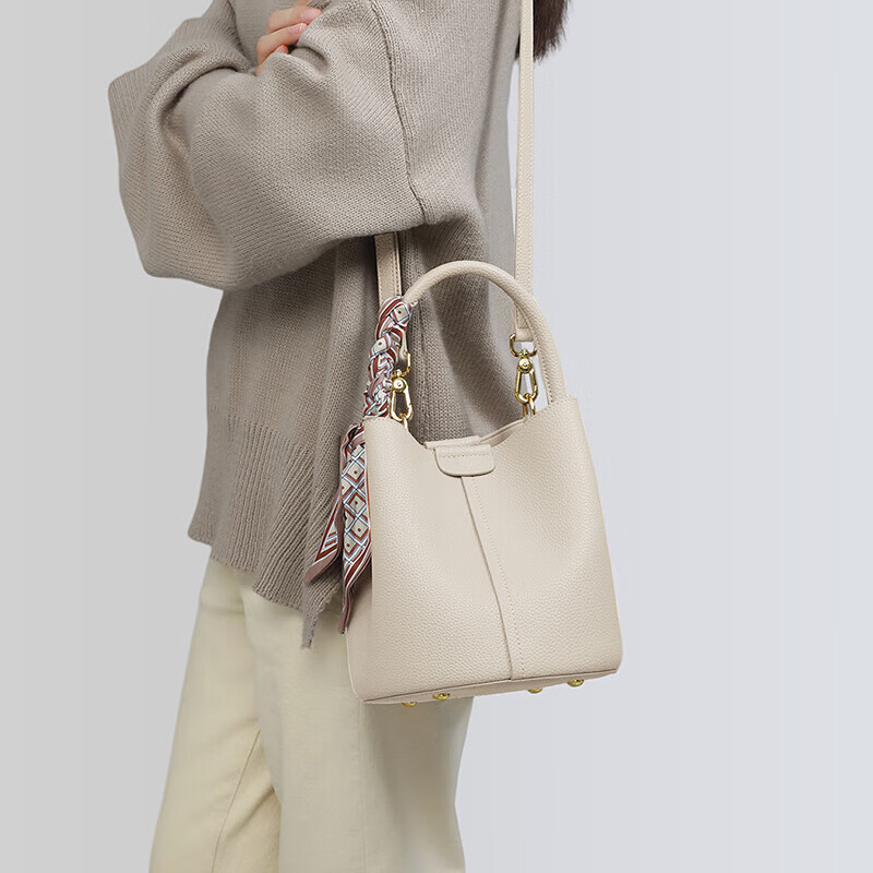 YUYULA Leather Handbag, Women's Bucket Bag, High-End Brand Crossbody And Handhel...