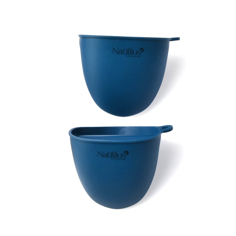 2pcs Silicone Grab Mitts Set Blue Color 11X7.8X8 Cm