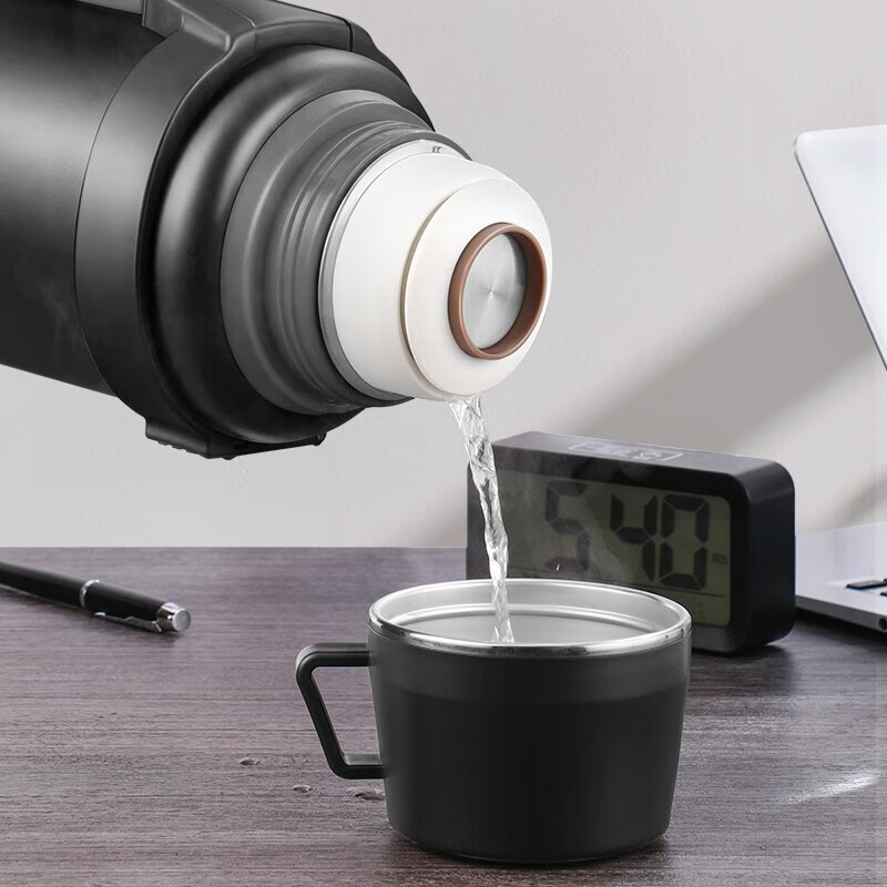 Fuguang Insulated Bottle, Large Capacity, Thermos Flask, Car Water Bottle, Travel Mug, Cold-Keeping Water Bottle, Sports Water Bottle, 3200ML