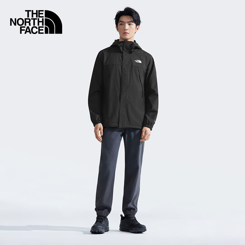 The North Face Men's Outdoor Waterproof and Breathable Jacket 8DRZ Black/4H0 M