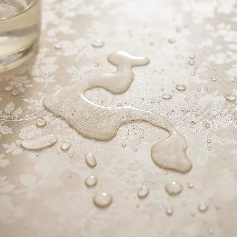 Aiwei Round Tablecloth, Waterproof, Oil-Proof, Scald-Proof, Circular Dining Table Cover, Tablecloth, Coffee Table Mat, Dining Table Pad, 140*140, Rose Champagne